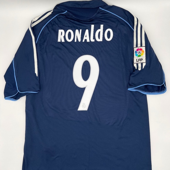 Ronaldo #9 Real Madrid 2005/2006 Away ORIGINAL Adidas VTG Soccer Jersey (L) - Picture 1 of 9